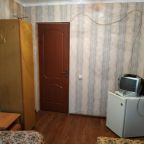 Двухместный (Двухместный номер с 2 отдельными кроватями и общей ванной комнатой), Гостевой дом У Людмилы на Самбурова