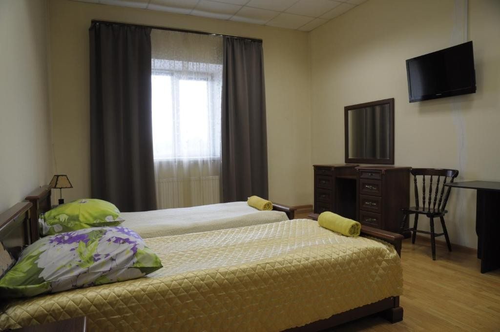 Двухместный (Большой двухместный номер с 2 отдельными кроватями) мини-отеля Дон, Домодедово