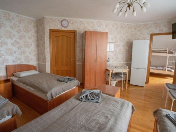 Rooms in Tsilkovskogo 92A