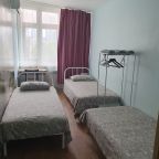 Трехместный (С тремя одноместными кроватями), Хостел Все вместе