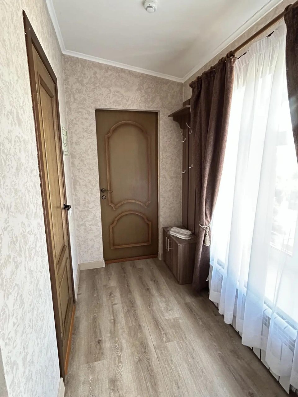 Семейный (Полулюкс), Гостиница Олимп