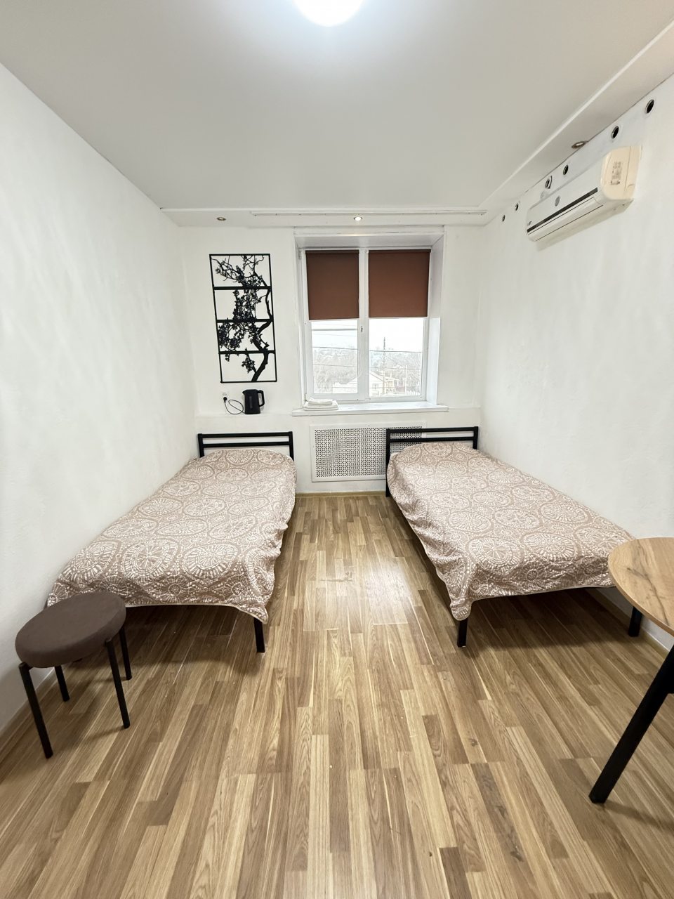 Двухместный (204), Гостиница Гостиный двор