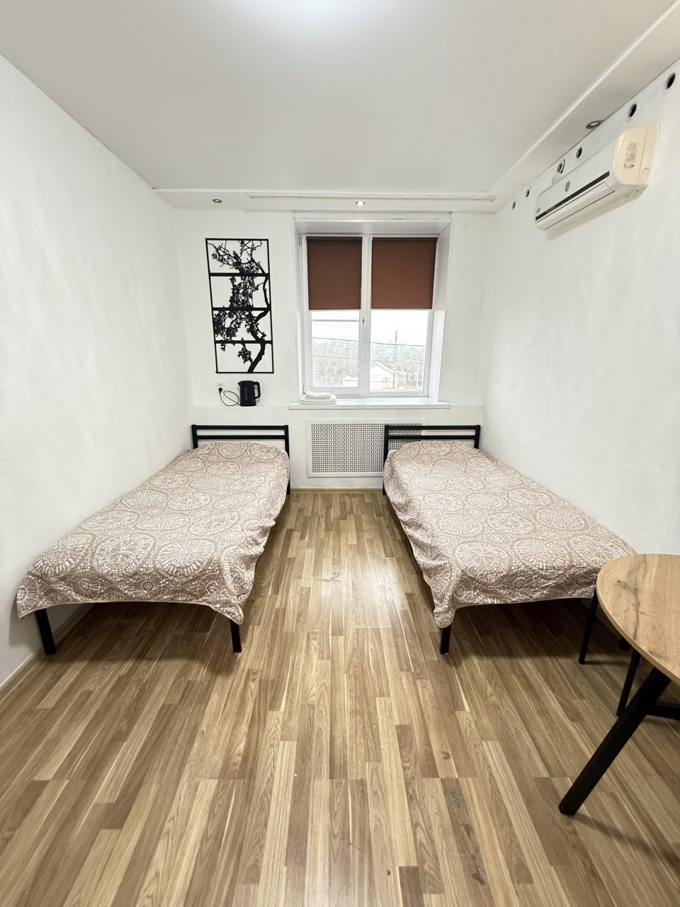 Двухместный (204), Гостиница Гостиный двор