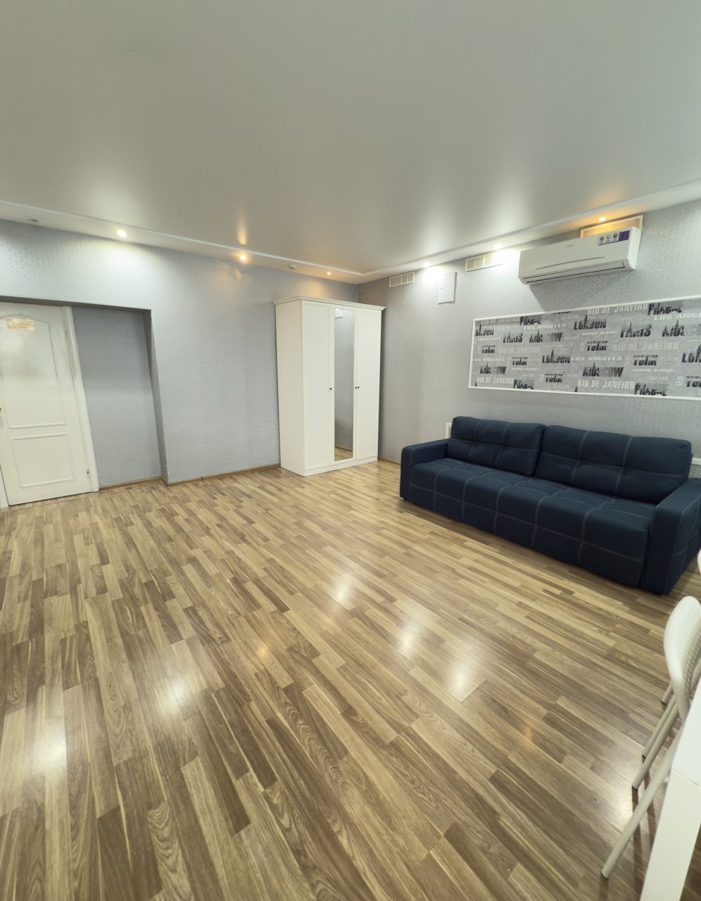 Сьюит (Люкс 202), Гостиница Гостиный двор