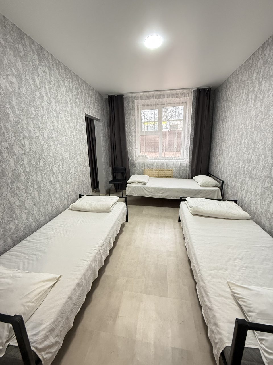 Пятиместный (Классический 108), Гостиница Гостиный двор