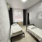 Пятиместный (Классический 108), Гостиница Гостиный двор