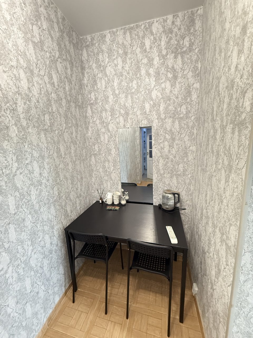 Пятиместный (Классический 108), Гостиница Гостиный двор