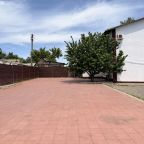 Четырехместный (Номер 203), Гостиница Гостиный двор
