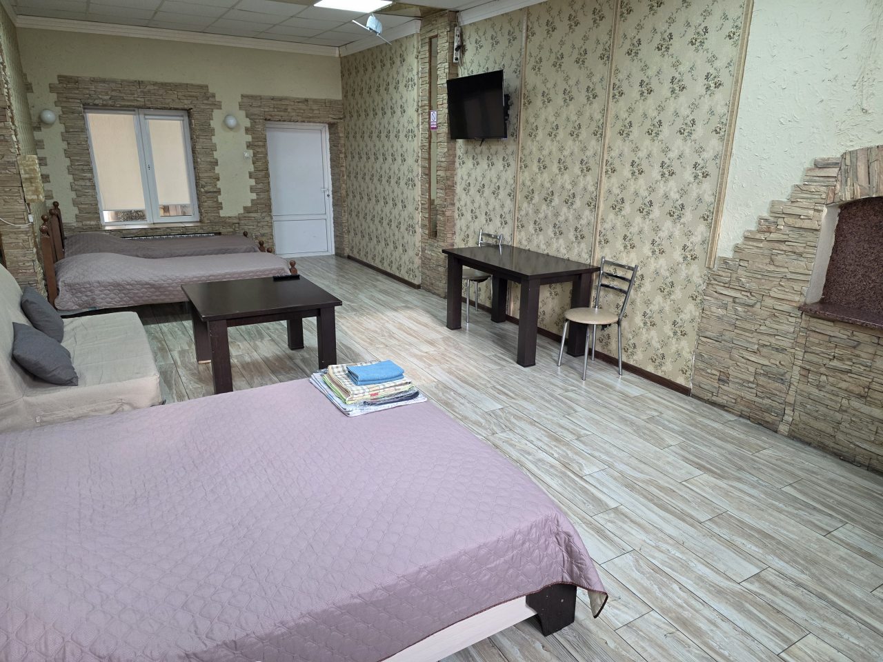 Сьюит (Четырёхместный стандарт), Мини-отель Атлант