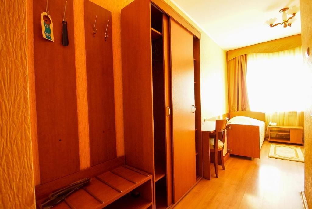 Двухместный (Стандартный двухместный номер с 2 отдельными кроватями) мини-отеля Vesna, Верхняя Салда