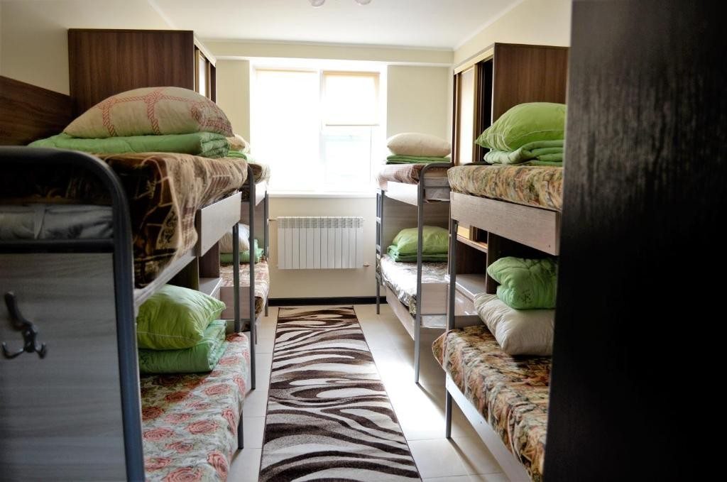 Номер (Кровать в общем 8-местном номере для мужчин и женщин) хостела Делики, Кубинка, Московская область