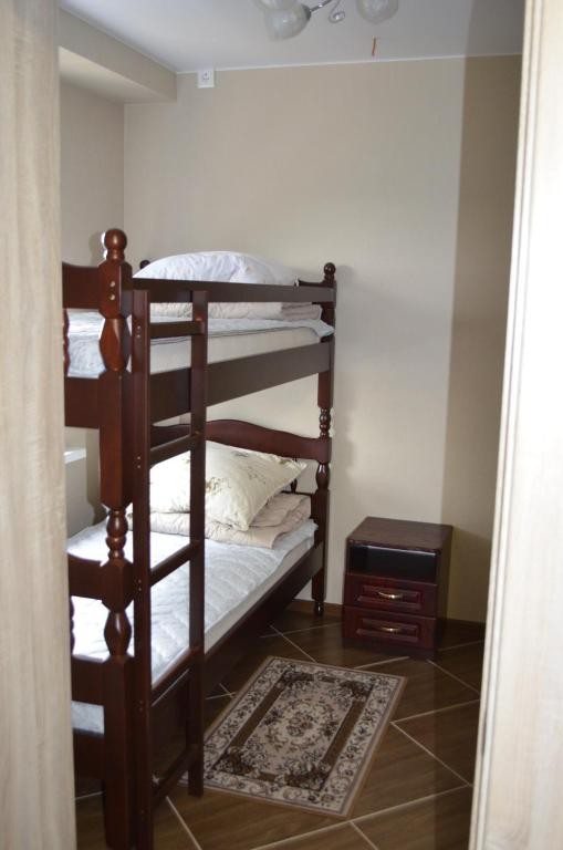 Номер (Кровать в общем номере с 4 кроватями) хостела Делики, Кубинка, Московская область
