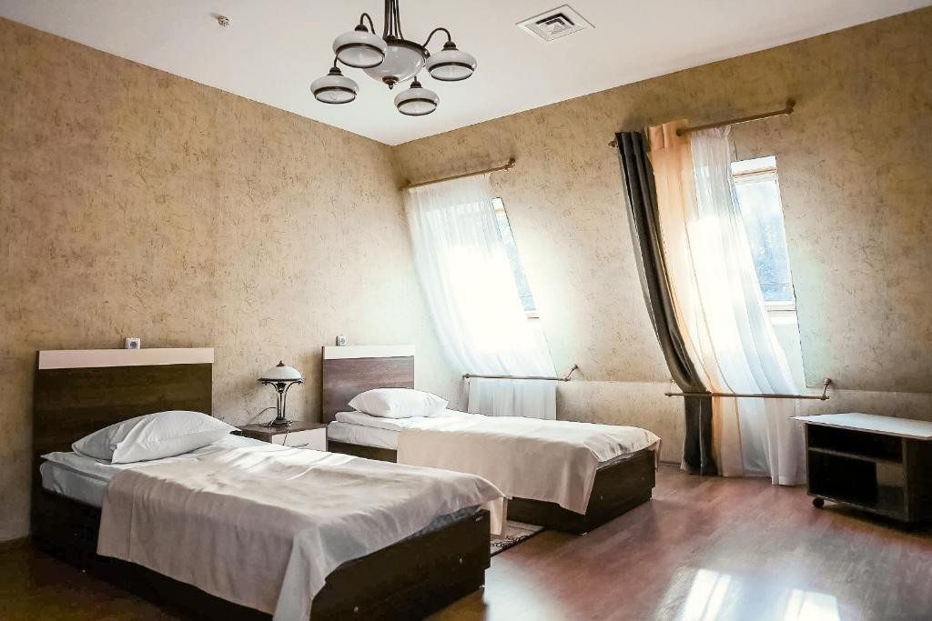 Апартаменты (Семейные апартаменты с 2 спальнями - В стоимость включен оздоровительный пакет услуг), Санаторий Ясные Зори