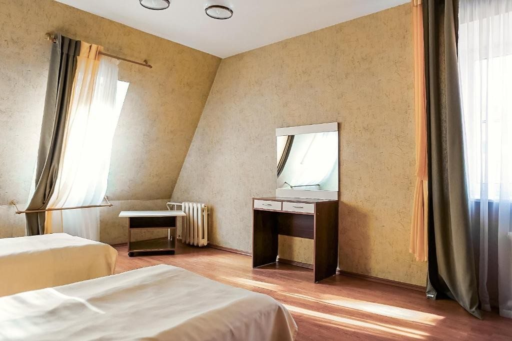 Апартаменты (Семейные апартаменты с 2 спальнями - В стоимость включен оздоровительный пакет услуг), Санаторий Ясные Зори