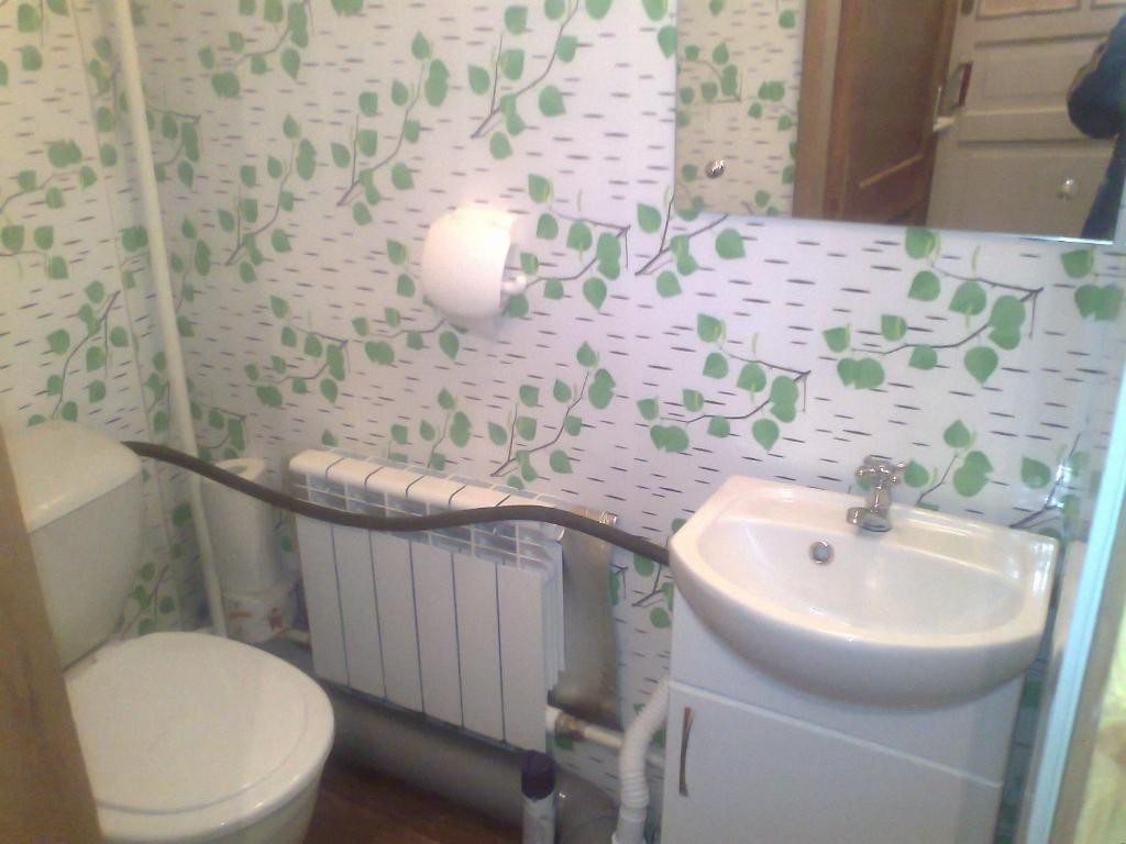 Семейный (Семейный номер с общей ванной комнатой) гостевого дома Алешина Изба, Карпогоры