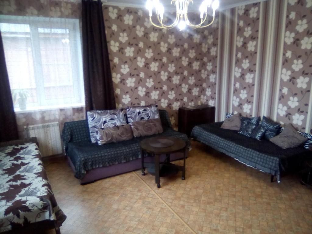 Семейный отель Дом на Октябрьской, Валдай, Новгородская область