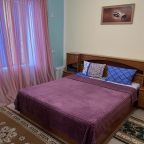 Апартаменты (3), Гостевой дом Турист