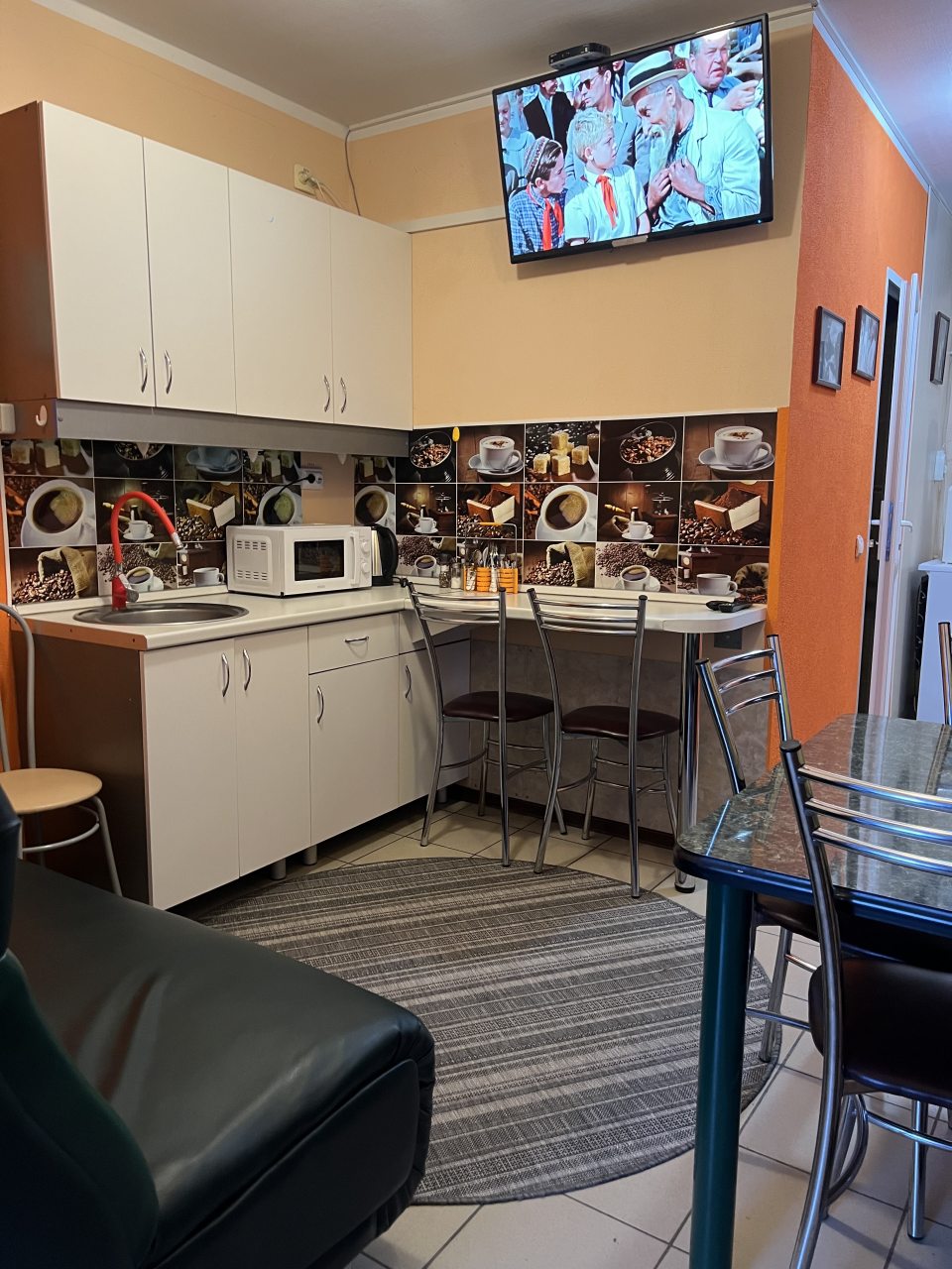 Апартаменты (3), Гостевой дом Турист