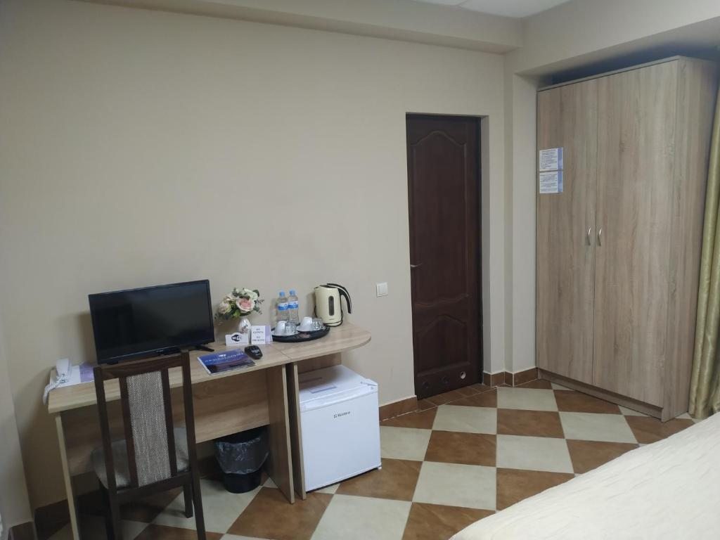 Двухместный (Двухместный номер с 1 кроватью или 2 отдельными кроватями, вид во внутренний двор) отеля Аквамарин, Янтарный