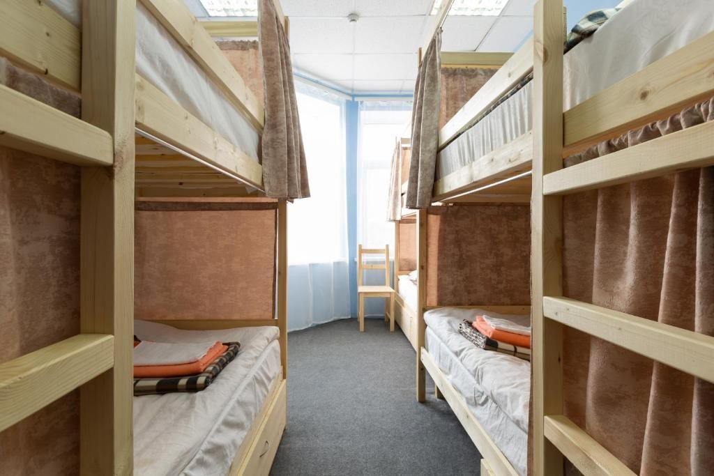 Номер (Спальное место на двухъярусной кровати в общем номере для мужчин) хостела Уютный, Химки