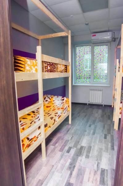 Номер (Кровать в общем 4-местном номере для мужчин и женщин) хостела Hostel #1 on Baklanovsky Prospekt, Новочеркасск