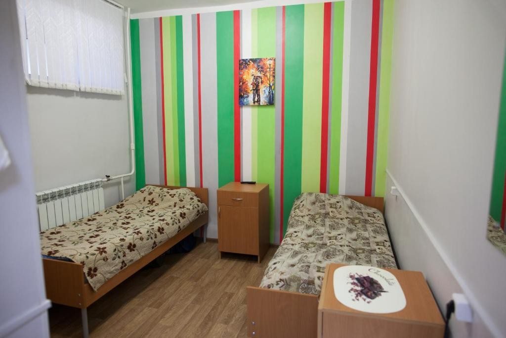 Двухместный (Бюджетный двухместный номер с 2 отдельными кроватями) хостела Мира 5, Комсомольск-на-Амуре