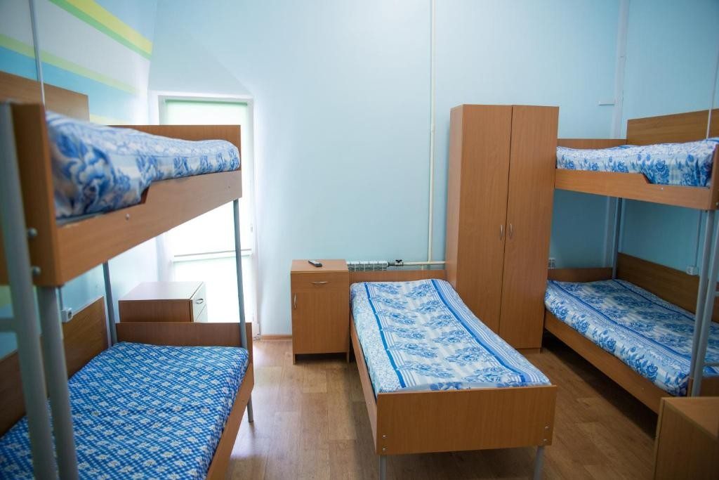 Номер (Кровать в общем 6-местном номере для мужчин и женщин) хостела Мира 5, Комсомольск-на-Амуре