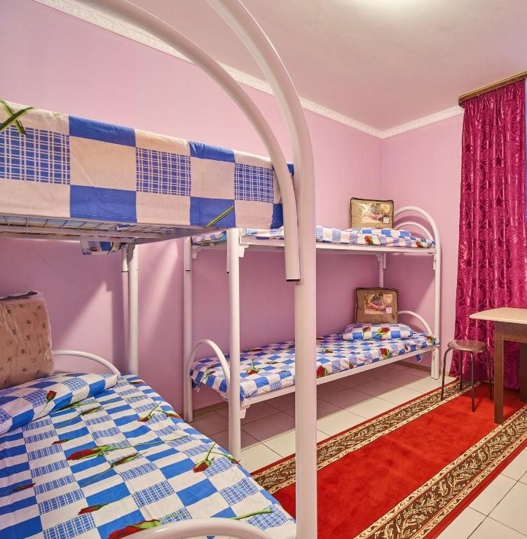 Номер (Спальное место на двухъярусной кровати в общем номере для женщин) хостела Уют, Марфино