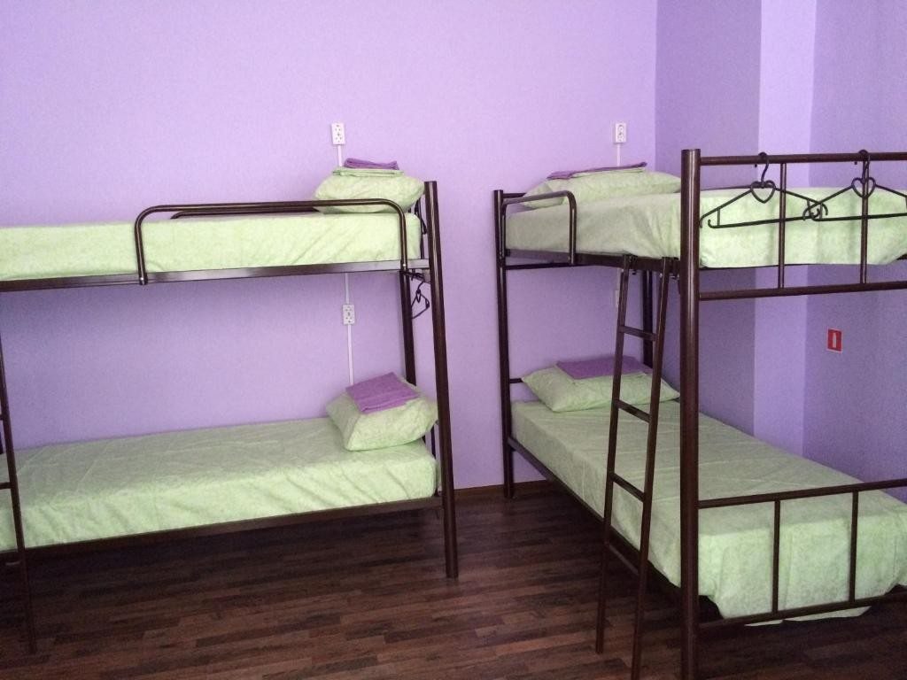 Общежитие недорого краснодар. Общежитие самый дешевый Краснодар. Хостелы Краснодара фото. Общежитие на садовой в Краснодаре.