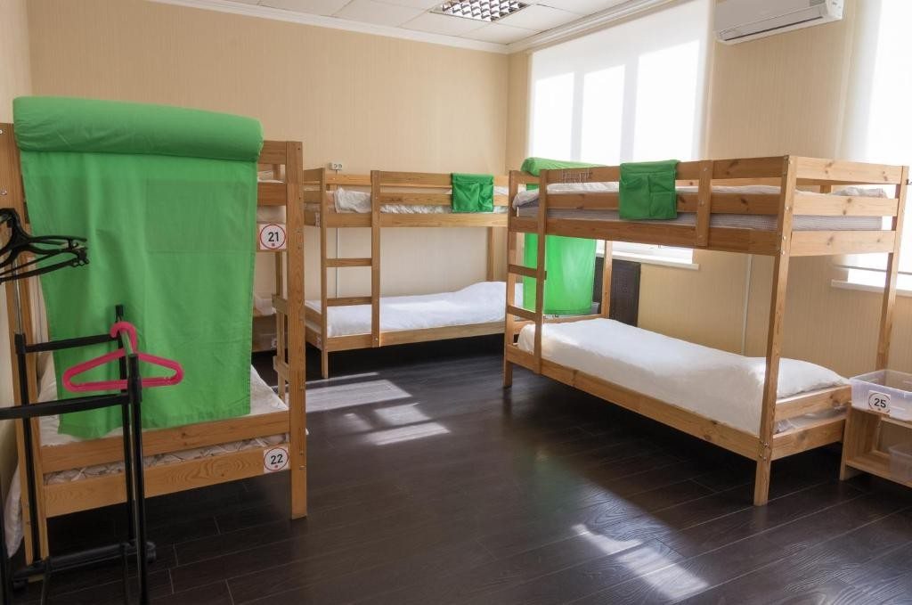 Номер (Спальное место на двухъярусной кровати в общем номере для женщин) хостела Прополис, Краснодар