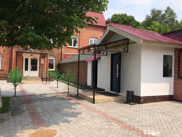 Postoyaliy Dvor Inn, Уссурийск