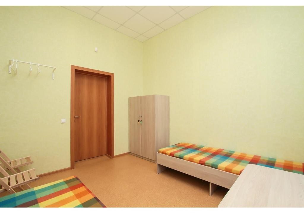 Двухместный (Бюджетный двухместный номер с 2 отдельными кроватями) хостела Адрес, Новосибирск