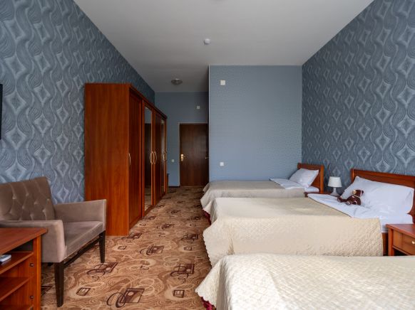 Фотография номера гостиницы Утомленные Солнцем