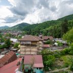 Трёхместный и более (Семейный двухкомнатный номер), Комплекс Утомленные солнцем