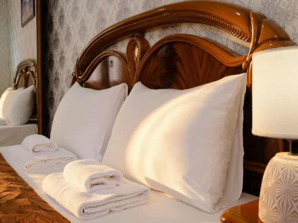 Фотография номера гостиницы Утомленные Солнцем