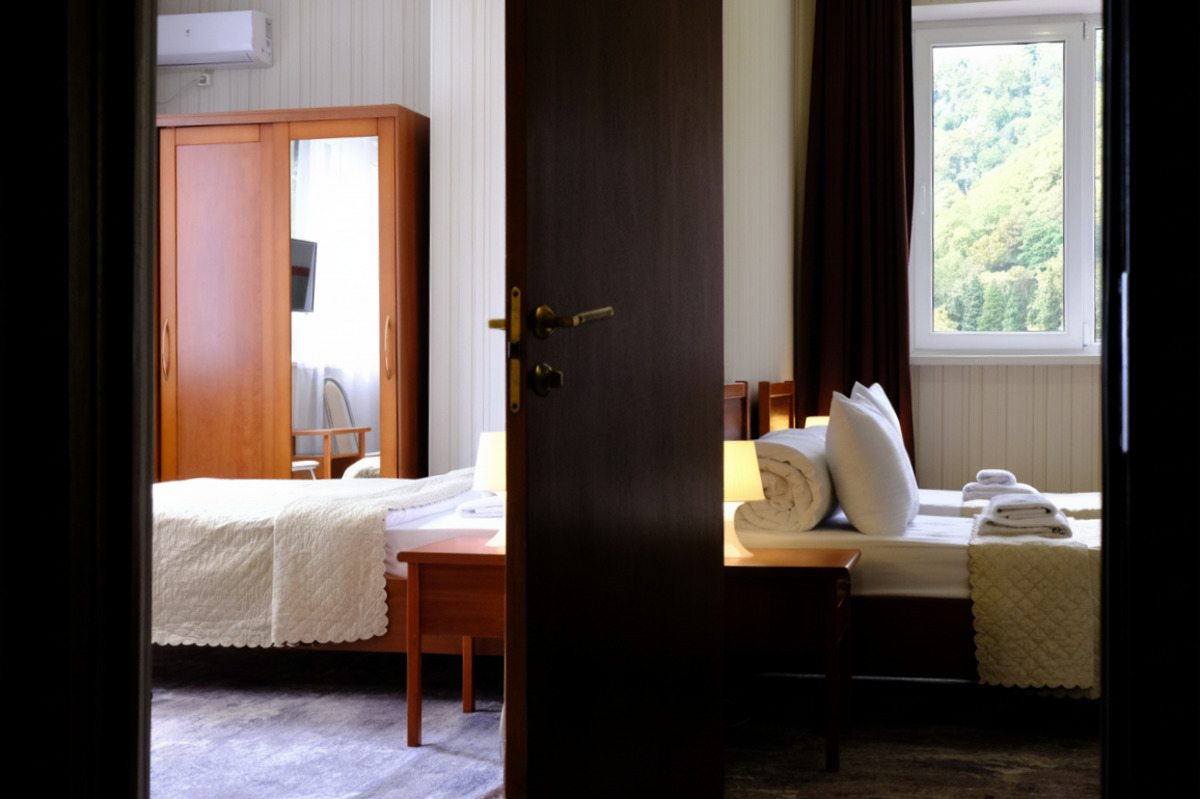 Трёхместный и более (Семейный двухкомнатный номер), Гостевой дом Утомленные солнцем