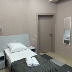 Полулюкс (Полулюкс), Отель ГРК-Калипсо