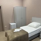 Полулюкс (Полулюкс), Отель ГРК-Калипсо