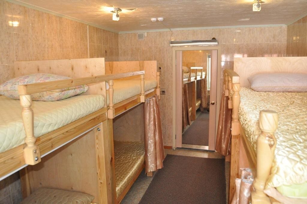 Номер (Кровать в общем 8-местном номере для мужчин) хостела НСК Тренд, Новосибирск