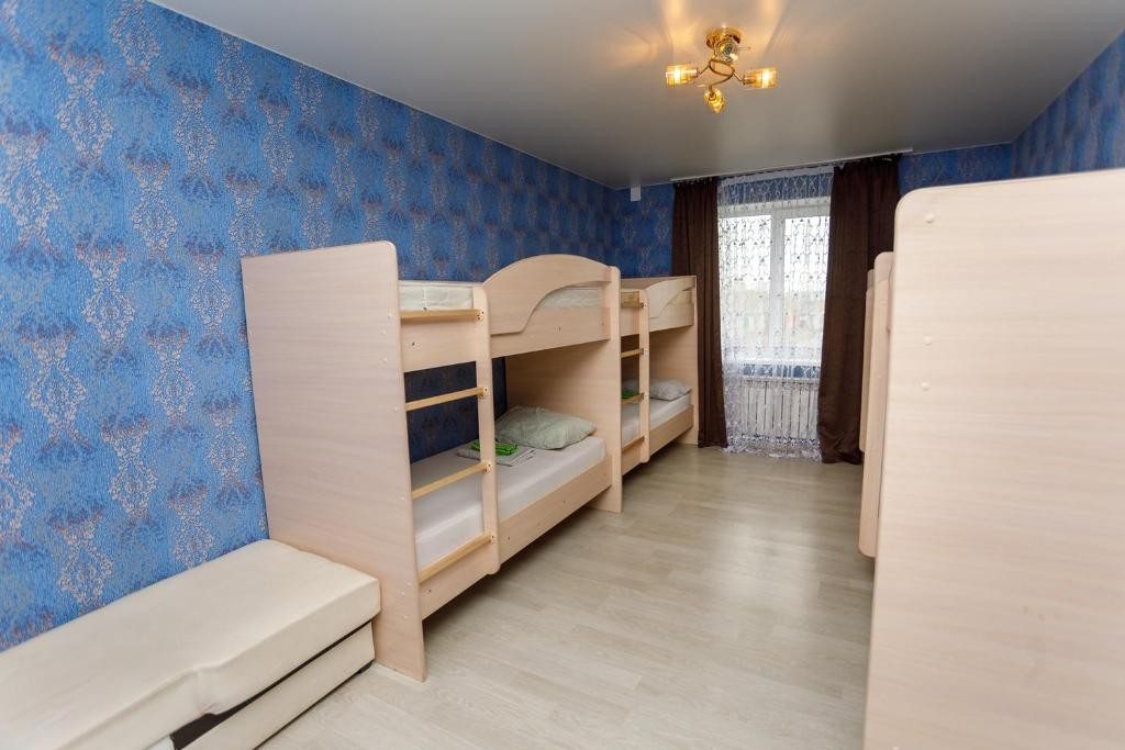 Номер (Кровать в общем номере для мужчин) мини-отеля Релакс, Кунгур