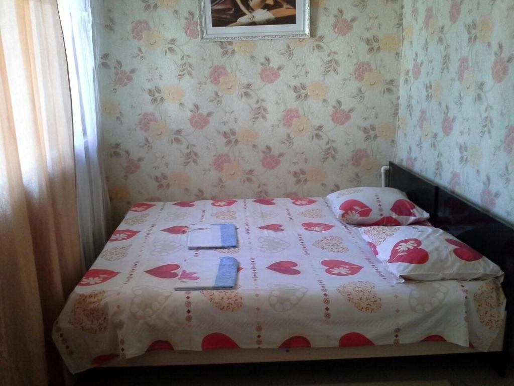 Двухместный (Небольшой двухместный номер с 2 отдельными кроватями) гостевого дома Зарина, Кущёвская