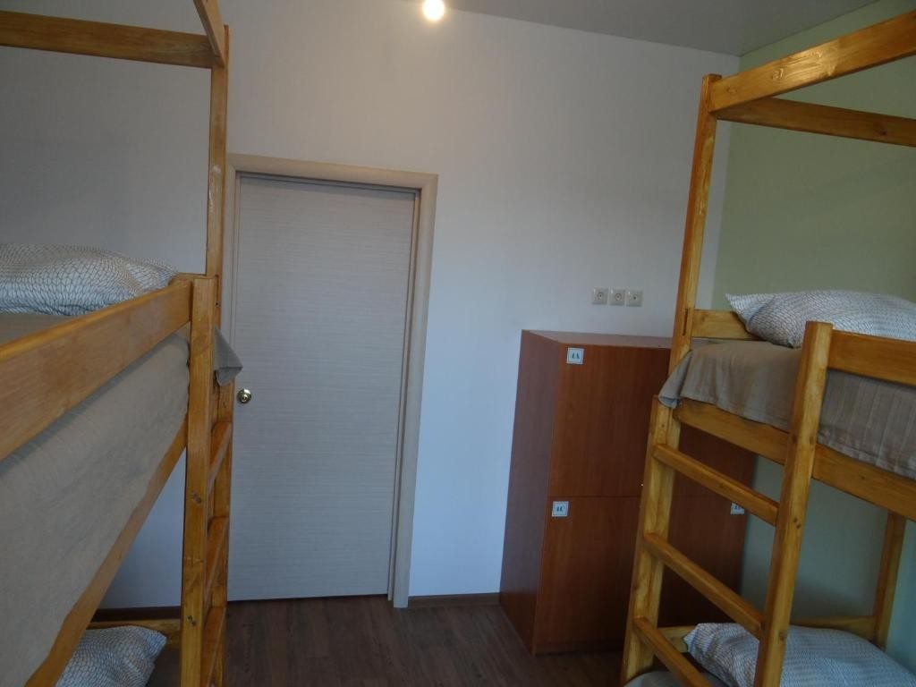Номер (Кровать в общем номере с 4 кроватями) хостела Лаки Хостел, Магадан