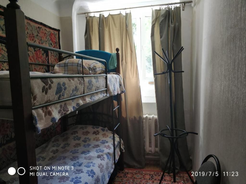 Номер (Односпальная кровать в общем номере с 4 кроватями) хостела 74, Магнитогорск