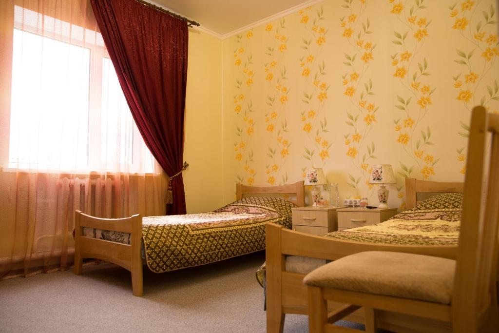 Двухместный (Двухместный номер с двумя раздельными кроватями) гостевого дома Дар, Майкоп