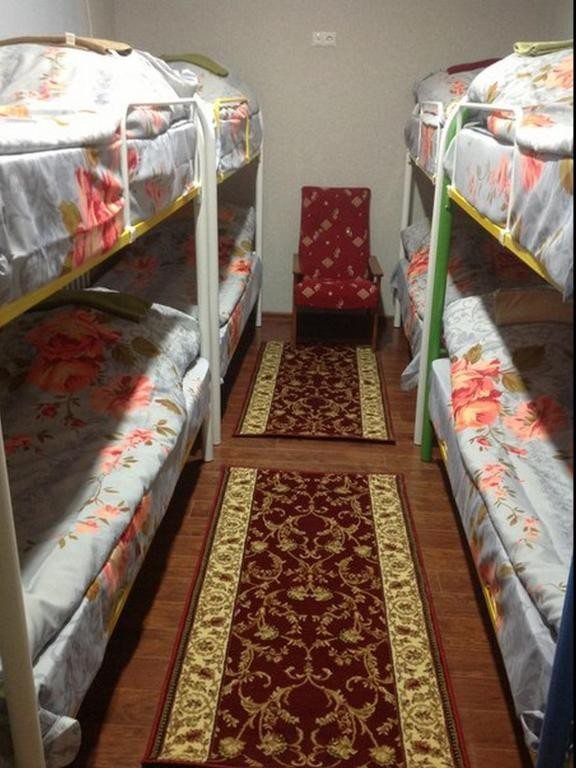 Номер (Кровать в общем 8-местном номере для мужчин и женщин) хостела Hostel One, Владикавказ