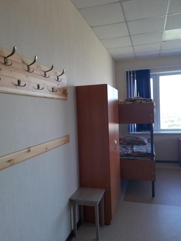 Номер (Кровать в общем номере с 4 кроватями) хостела Форум, Мурманск