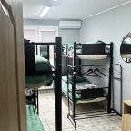 Четырехместный (Номер 2, Семейный Эконом), Хостел Привалъ №17