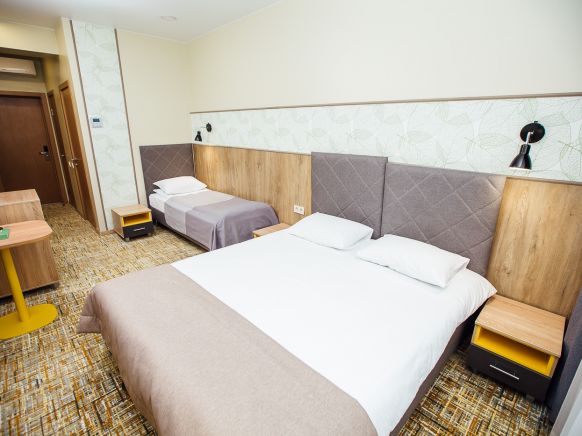 Фотография номера гостиницы Экопарк Поляны