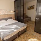 Полулюкс, Экопарк Поляны