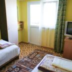 Двухместный (Бюджетный двухместный номер с 2 отдельными кроватями), Гостевой дом на улице Кати Соловьяновой 98